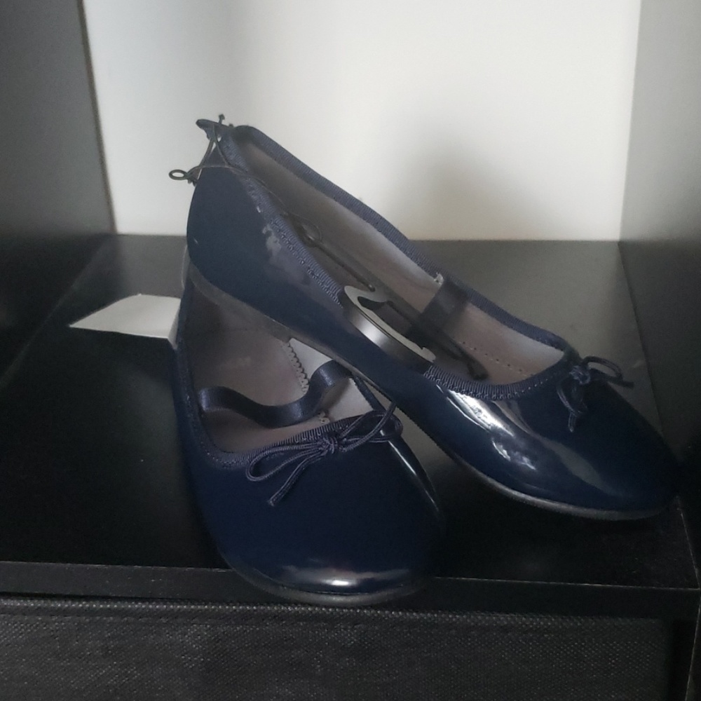 Brand New Size 13 girls Ballet shoes